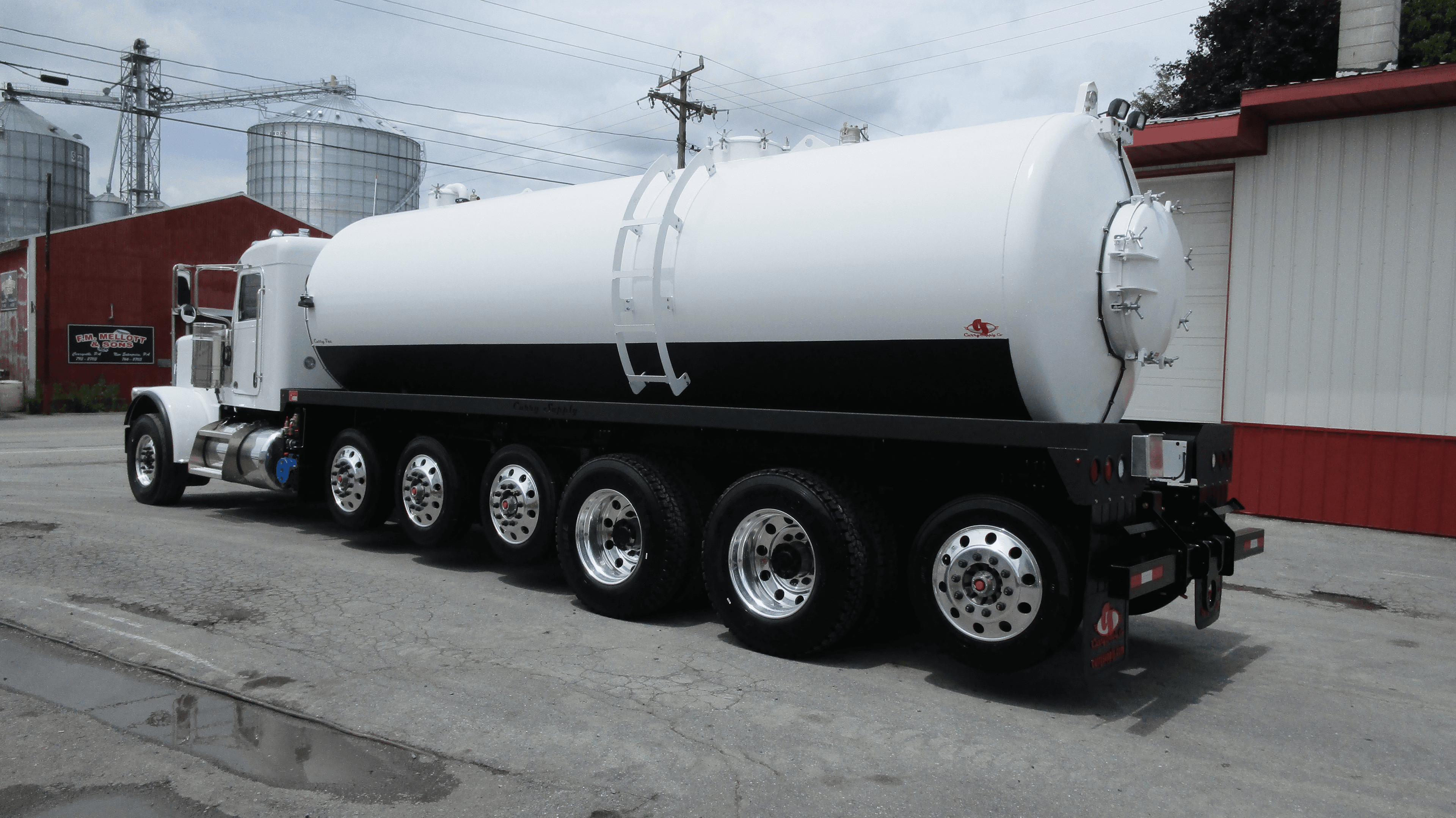 on-road vacuum truck 140bbl