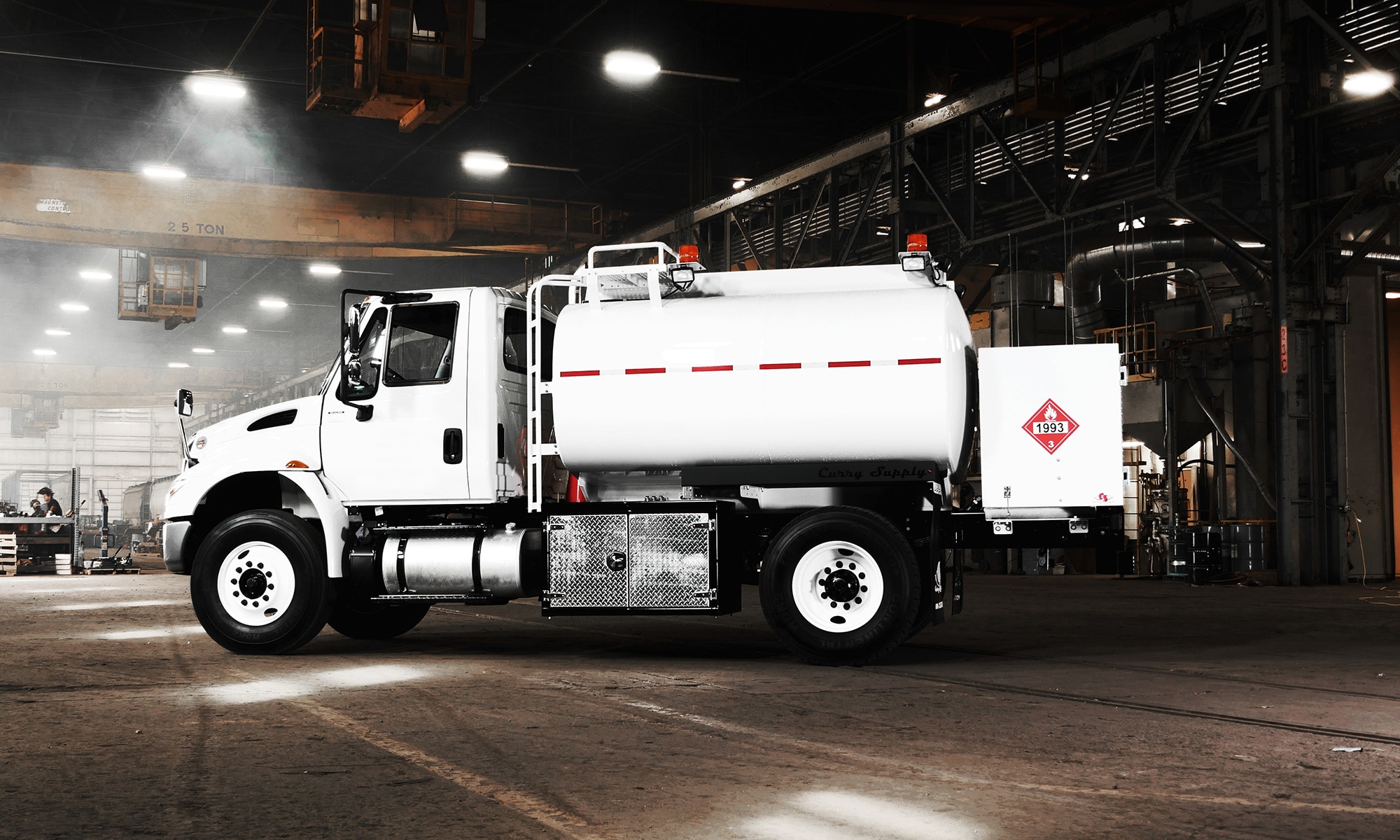 On-Road Fuel Trucks | Curry Supply Company