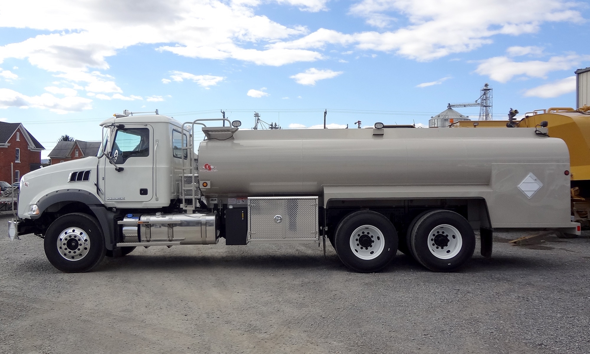 On-Road Fuel Truck
